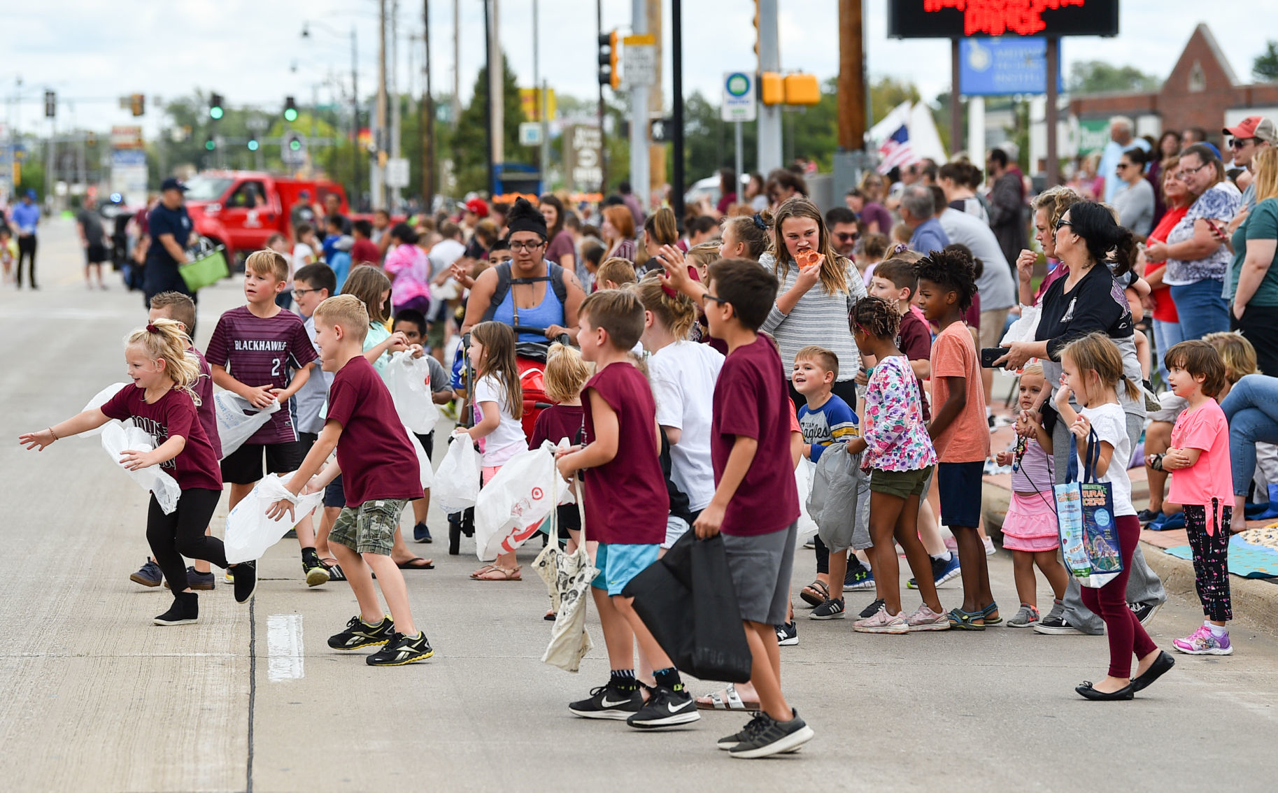 091419-mda-nws-molinehomecoming-003a.JPG